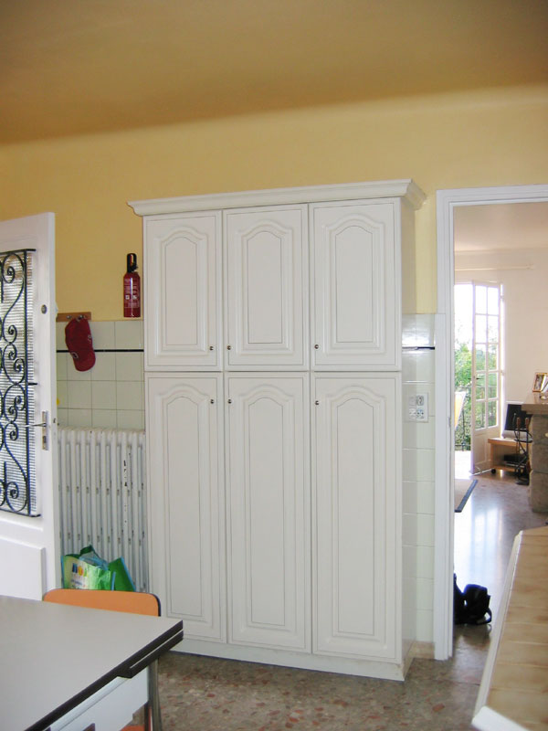 kitchen cabinets wall on Kitchen Cabinets